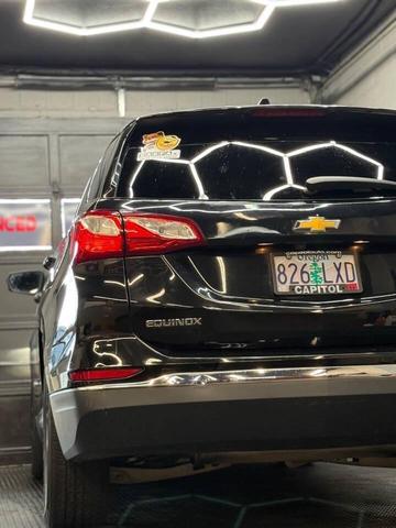 Photo of 2018 Mosaic Black Metallic Chevrolet Equinox