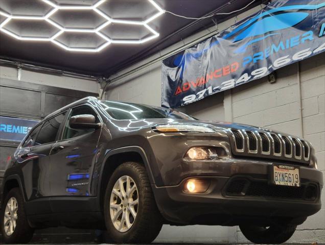 2016 Jeep Cherokee