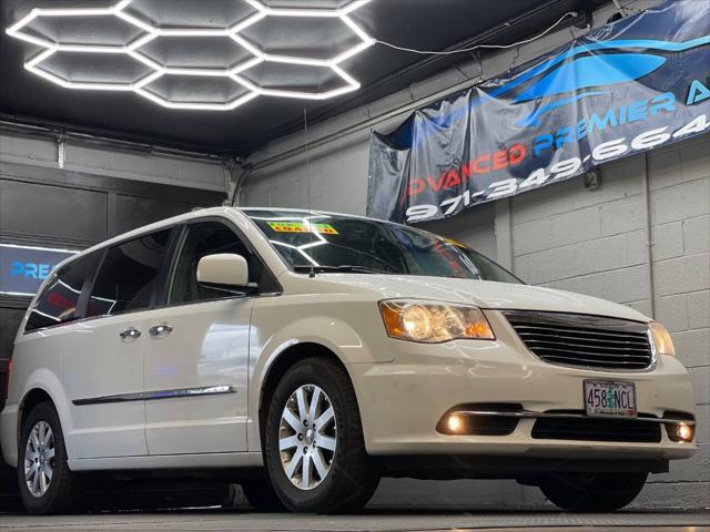 2015 Chrysler Town & Country