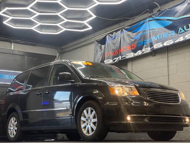 2016 Chrysler Town & Country