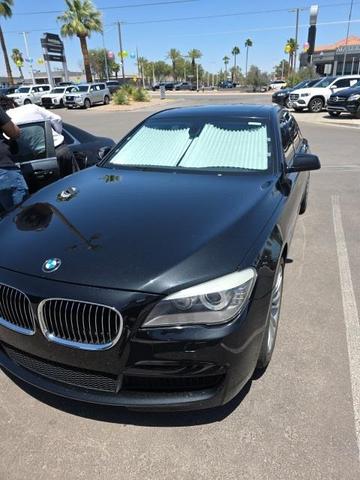 2012 BMW 750