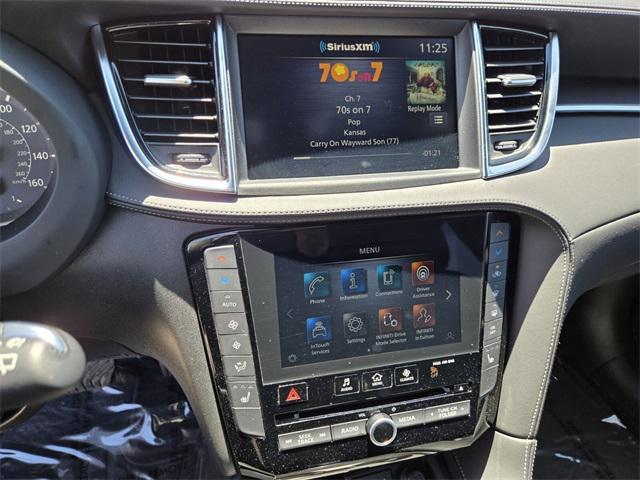 Photo of 2025 Radiant White INFINITI QX55