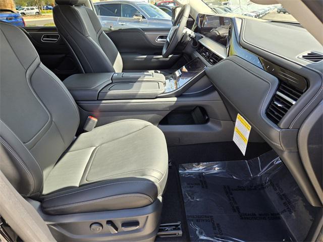 Photo of 2025 Black Obsidian INFINITI QX80