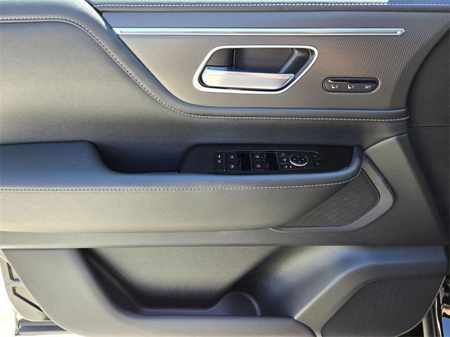 Photo of 2025 Black Obsidian INFINITI QX80