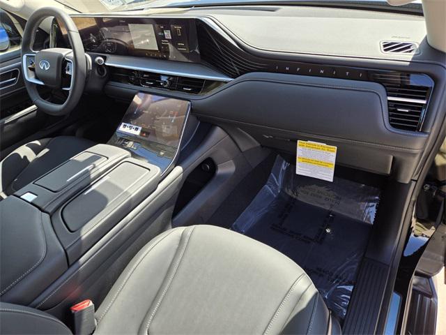 Photo of 2025 Black Obsidian INFINITI QX80