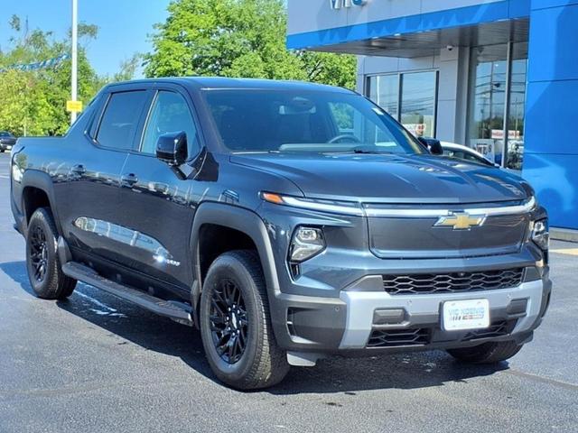 Photo of 2025 Blue Smoke Chevrolet Silverado EV