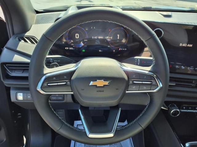 Photo of 2025 Blue Smoke Chevrolet Silverado EV