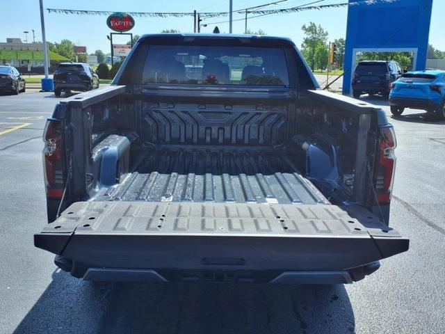 Photo of 2025 Blue Smoke Chevrolet Silverado EV