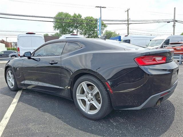 Photo of 2016 Black Chevrolet Camaro