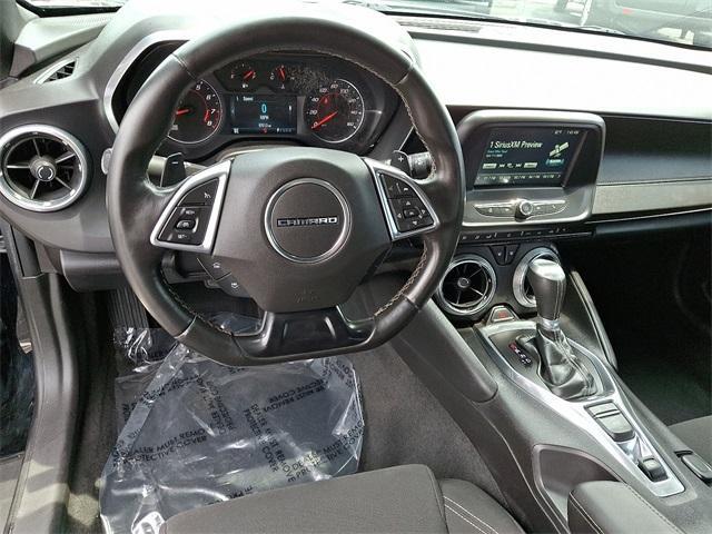 Photo of 2016 Black Chevrolet Camaro
