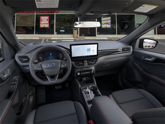 Photo of 2025 Vapor Blue Ford Escape