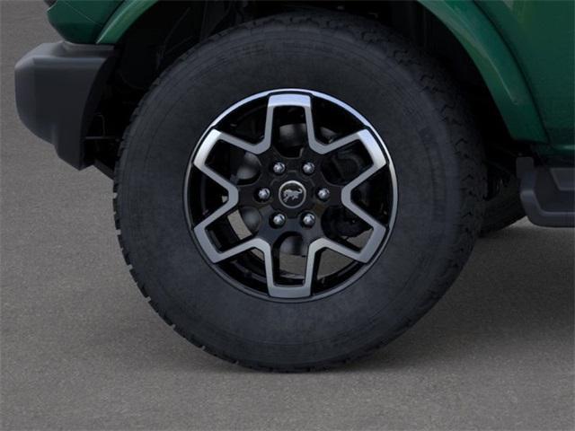 Photo of 2025 Green Metallic Ford Bronco
