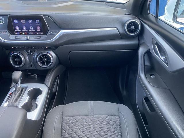 Photo of 2022 Summit White Chevrolet Blazer