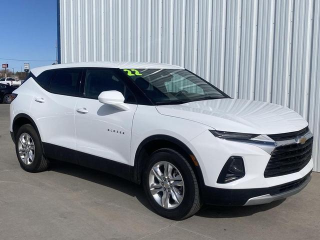 Photo of 2022 Summit White Chevrolet Blazer