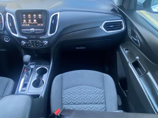 Photo of 2024 Iridescent Pearl Tricoat Chevrolet Equinox