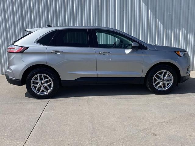Photo of 2024  Ford Edge