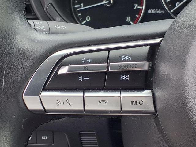 Photo of 2022 White Mazda CX-30