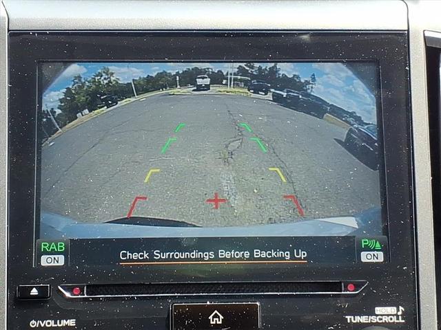 Photo of 2022 Crystal White Pearl Subaru Crosstrek