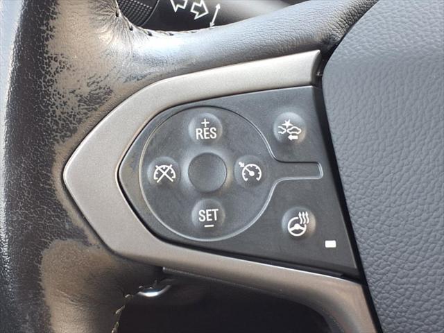 Photo of 2022 Bright Blue Metallic Chevrolet Colorado