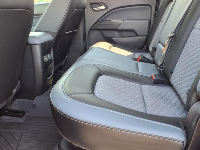Photo of 2022 Bright Blue Metallic Chevrolet Colorado