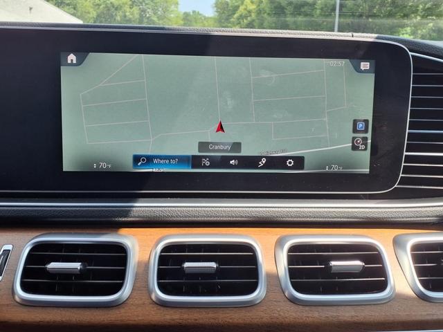 Photo of 2022 Black Mercedes-Benz GLS 450