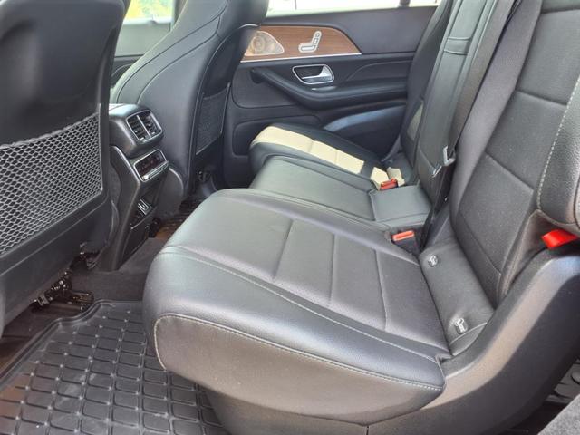 Photo of 2022 Black Mercedes-Benz GLS 450