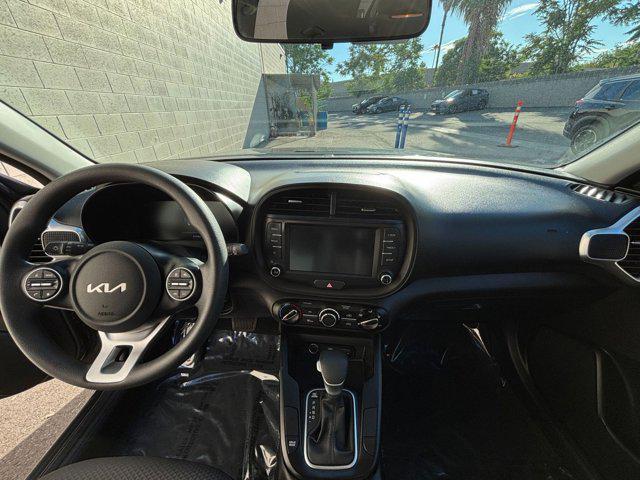 Photo of 2024 Gravity Gray Kia Soul