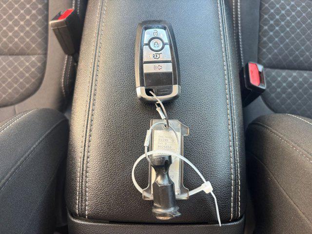 Photo of 2024 Carbonized Gray Metallic Ford Escape