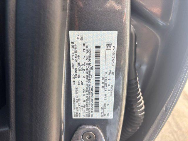 Photo of 2024 Carbonized Gray Metallic Ford Escape