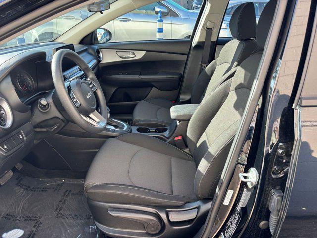 Photo of 2024 Aurora Black Kia Forte