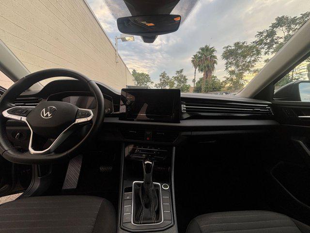 Photo of 2025 Deep Black Pearl Volkswagen Jetta