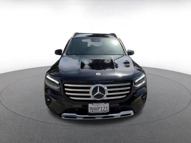 Photo of 2024 Night Black Mercedes-Benz GLB 250