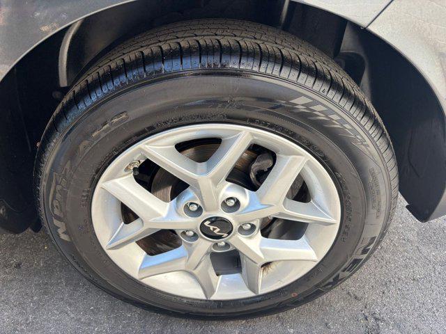 Photo of 2024 Gravity Gray Kia Soul