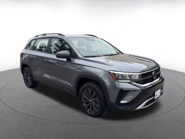 2024 Volkswagen Taos