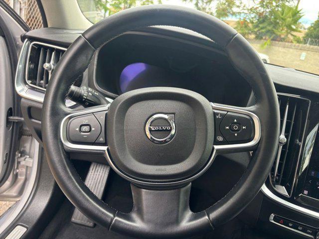 Photo of 2024 Gray Volvo S60