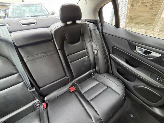 Photo of 2024 Gray Volvo S60