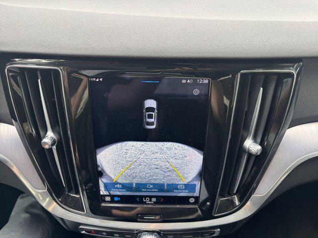 Photo of 2024 Gray Volvo S60