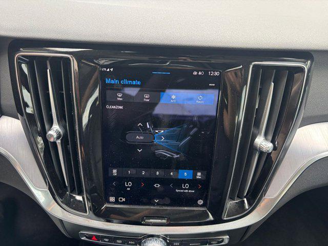 Photo of 2024 Gray Volvo S60