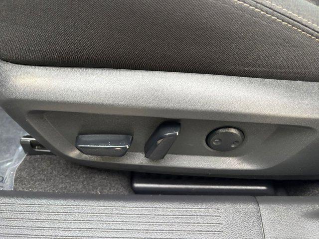 Photo of 2024 Deep Ocean Blue Pearl Nissan Rogue