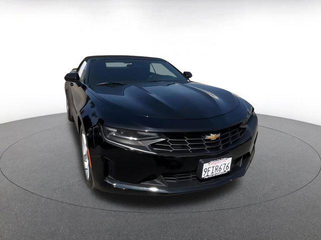 Photo of 2023 Black Chevrolet Camaro