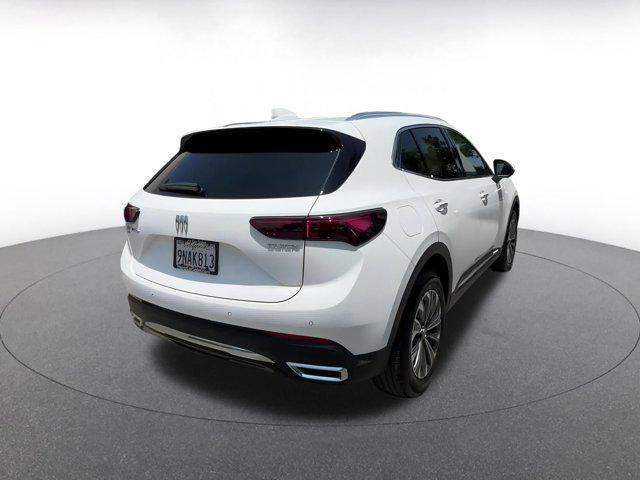 Photo of 2024 Summit White Buick Envision