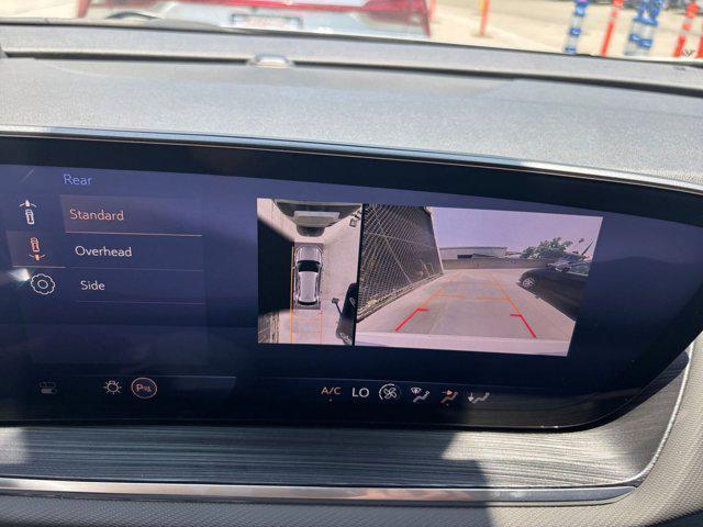 Photo of 2024 Summit White Buick Envision