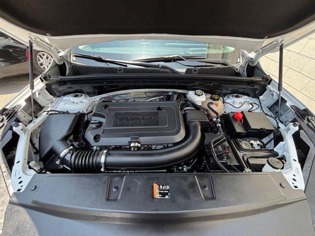 Photo of 2024 Summit White Buick Envision
