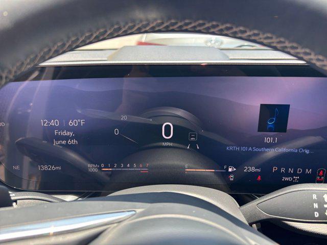 Photo of 2024 Summit White Buick Envision