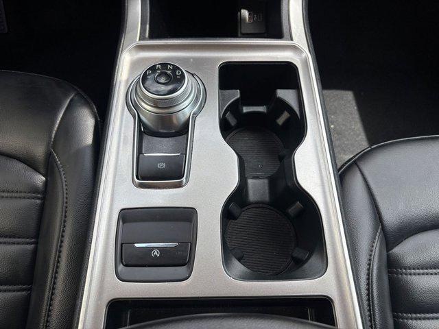 Photo of 2024 Atlas Blue Metallic Ford Edge