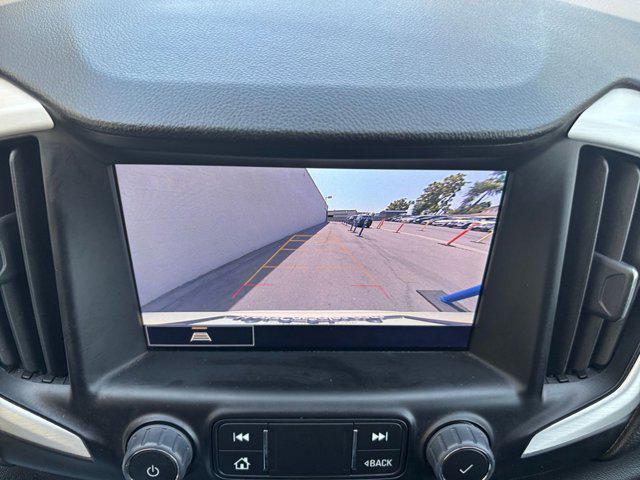 Photo of 2024 Summit White GMC Terrain