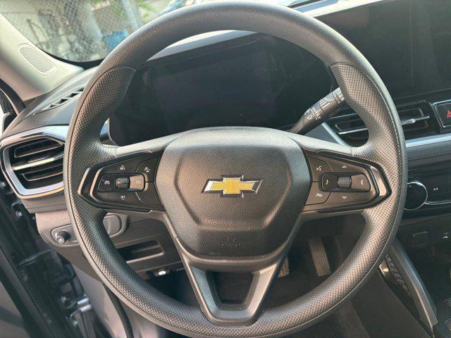 Photo of 2024 Sterling Gray Metallic Chevrolet Trailblazer