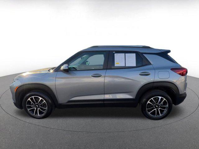 Photo of 2024 Sterling Gray Metallic Chevrolet Trailblazer