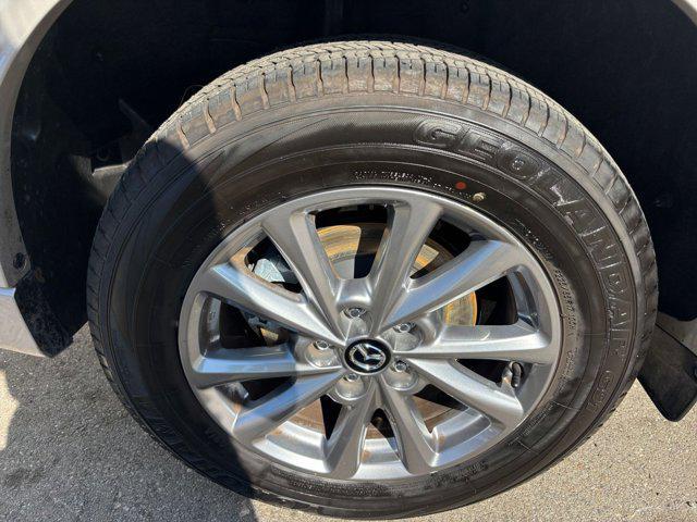 Photo of 2025 Platinum Quartz Metallic Mazda CX-5