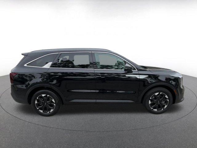 Photo of 2024 Ebony Black Kia Sorento